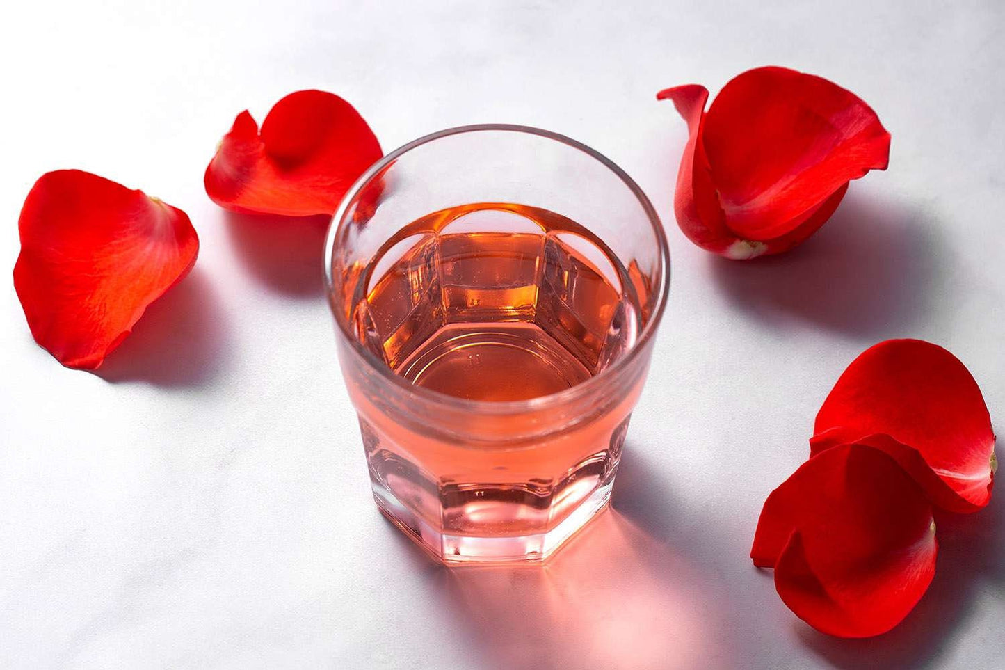 Wholesale/Private Label Rose Oil or Water